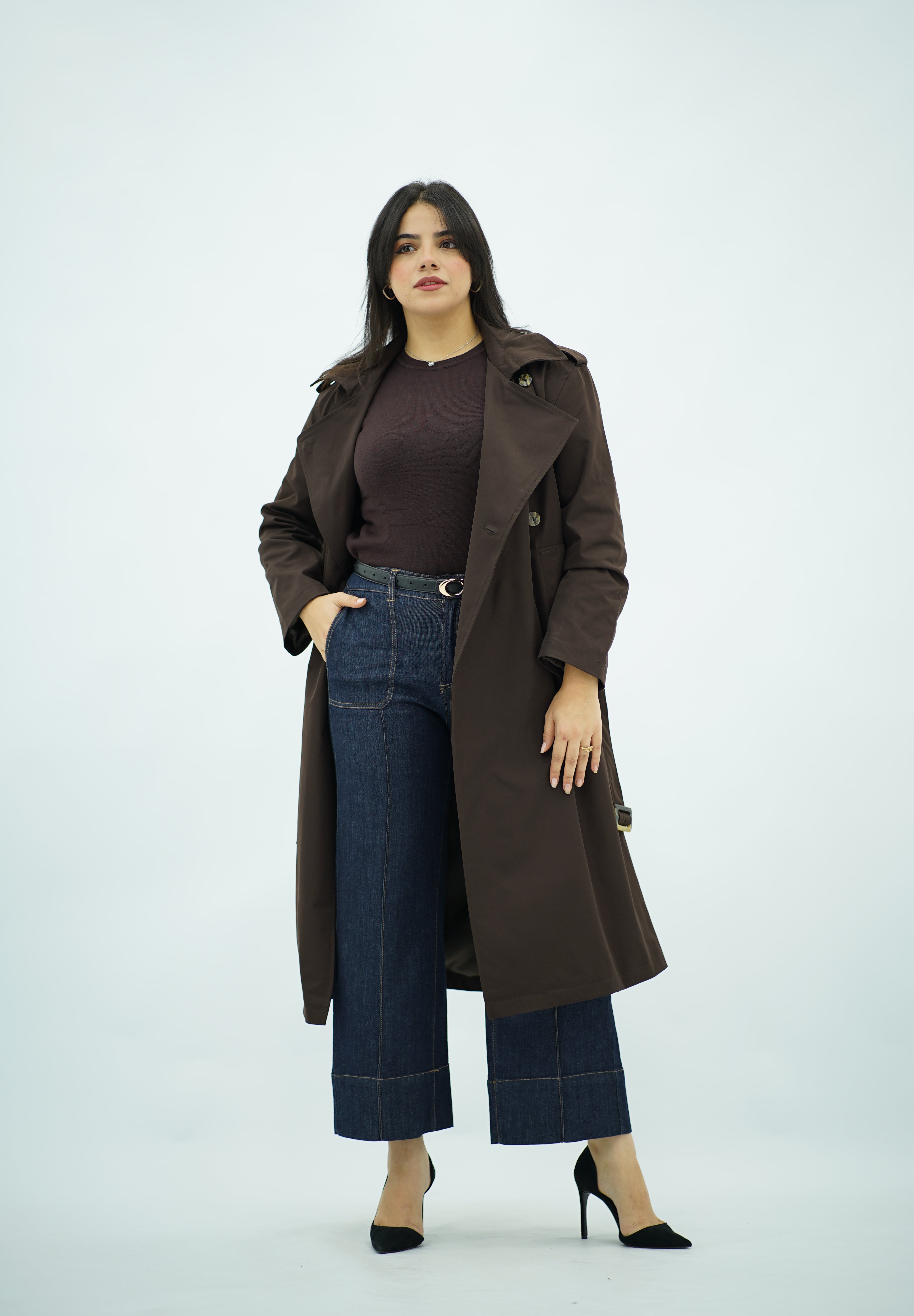 Trench Long Ceinturé Marron   – Col Montant & Boutonnage Croisé