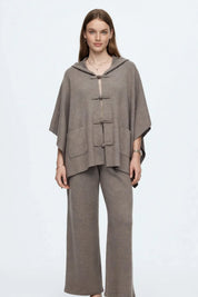 Ensemble Cape et Pantalon Large en Maille