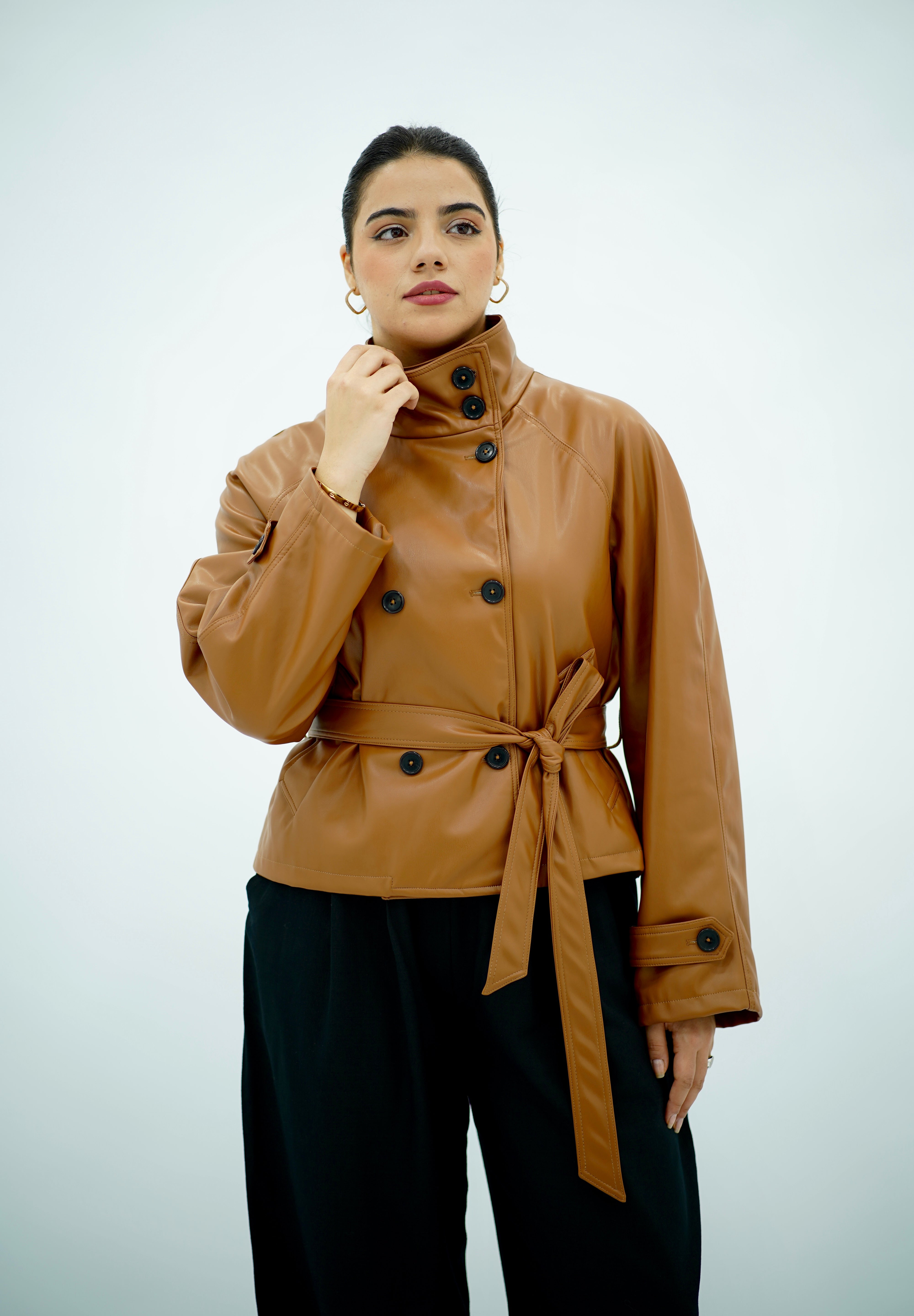 Trensh col montant en similicuir -camel
