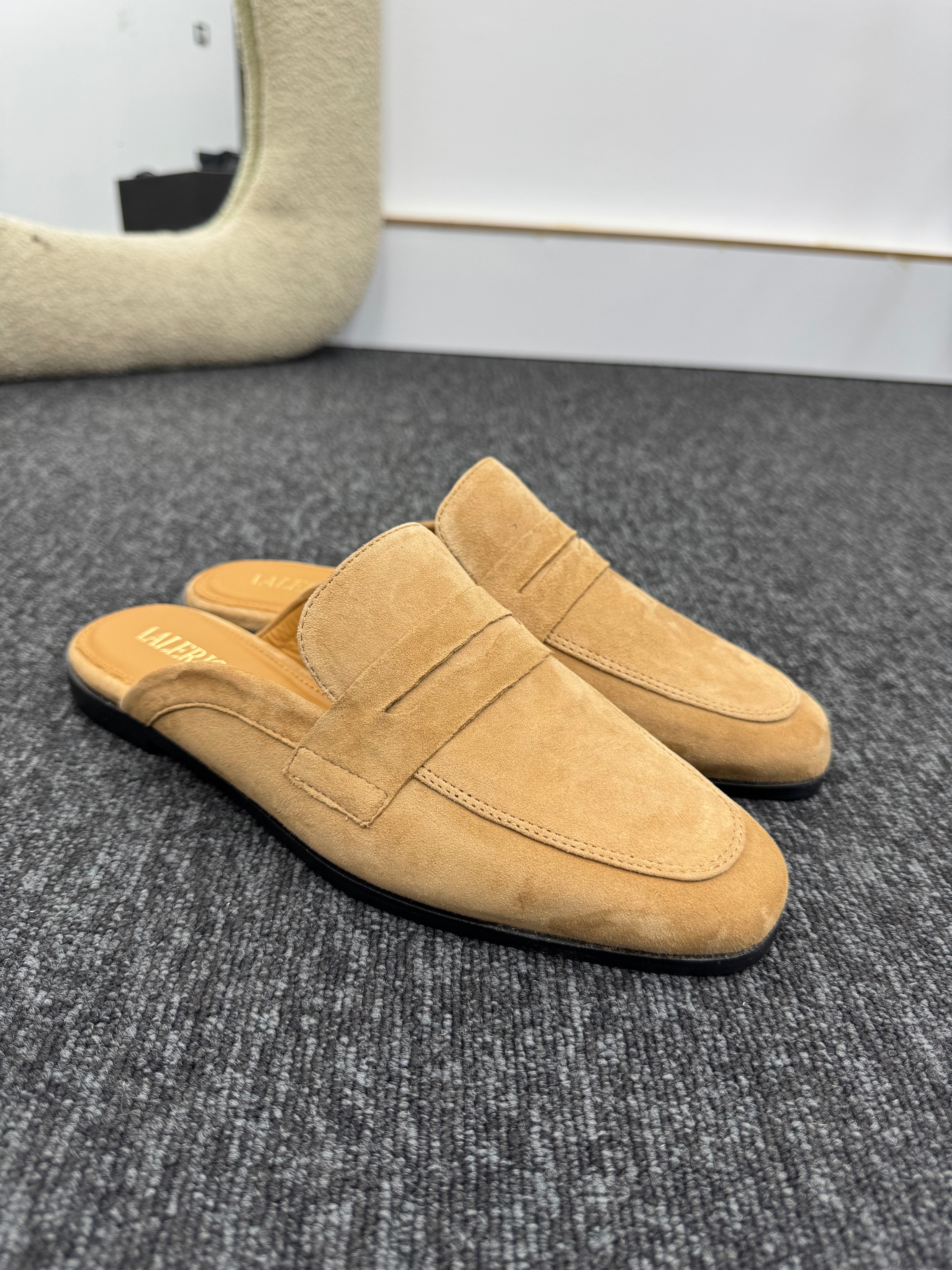 Mules en cuir daim - beige