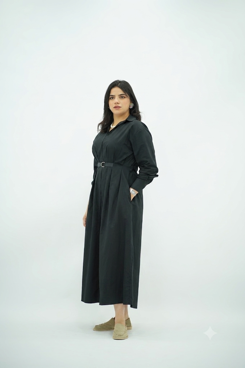 Robe En popeline ceinturé Noire