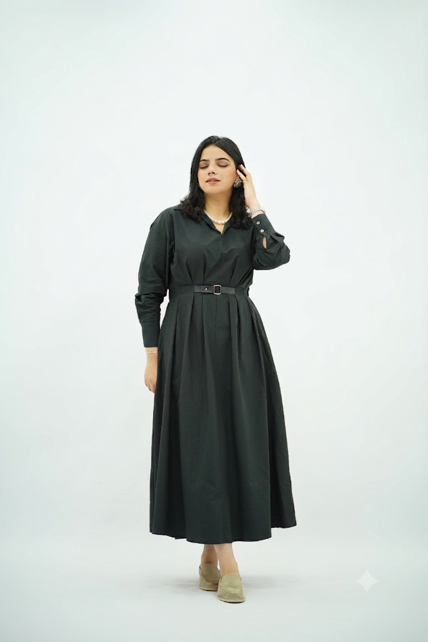 Robe En popeline ceinturé Noire