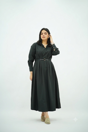 Robe En popeline ceinturé Noire