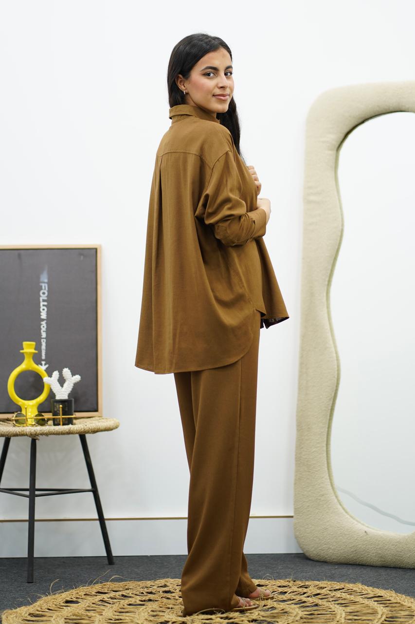 Ensemble Marron en lin chemise & pantalon – Élégance décontractée