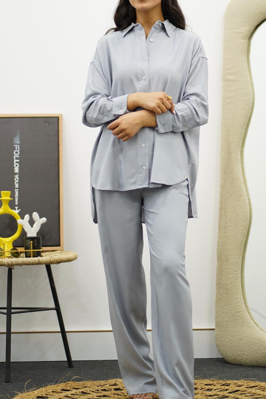 Ensemble gris en Lin chemise & pantalon – Élégance décontractée