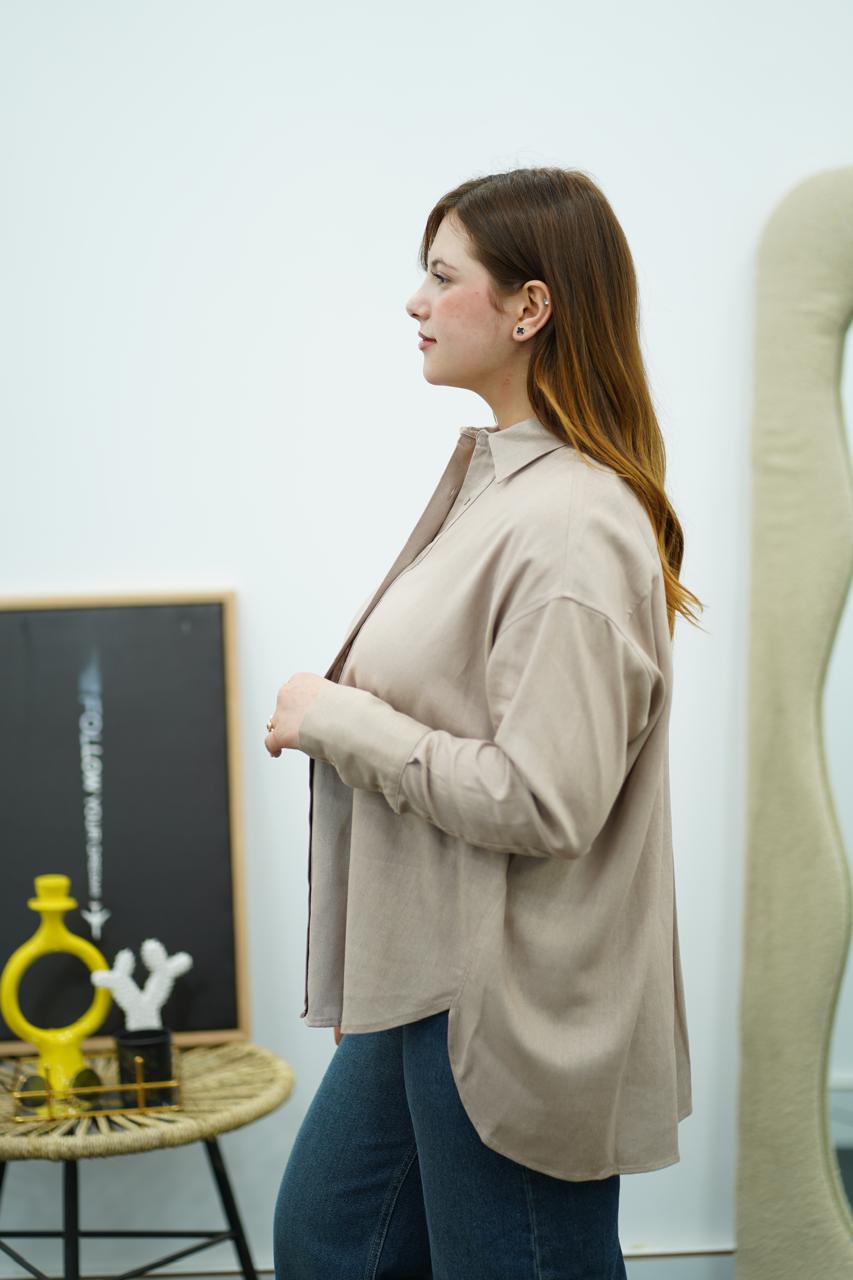 Chemise Oversize Nude en Lin – Confort & Élégance Décontractée