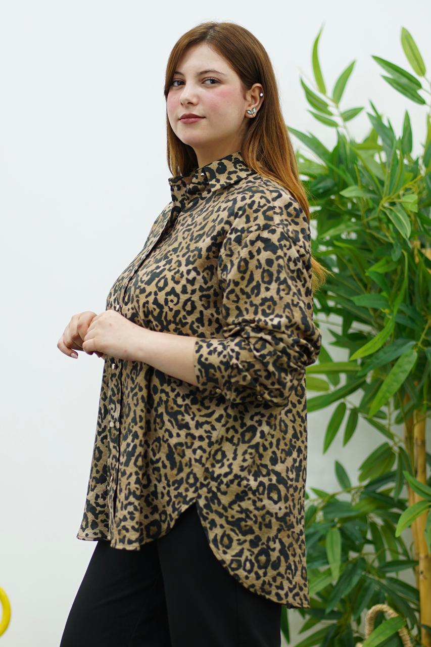 Chemise Léopard Chic - Audace et Elégance