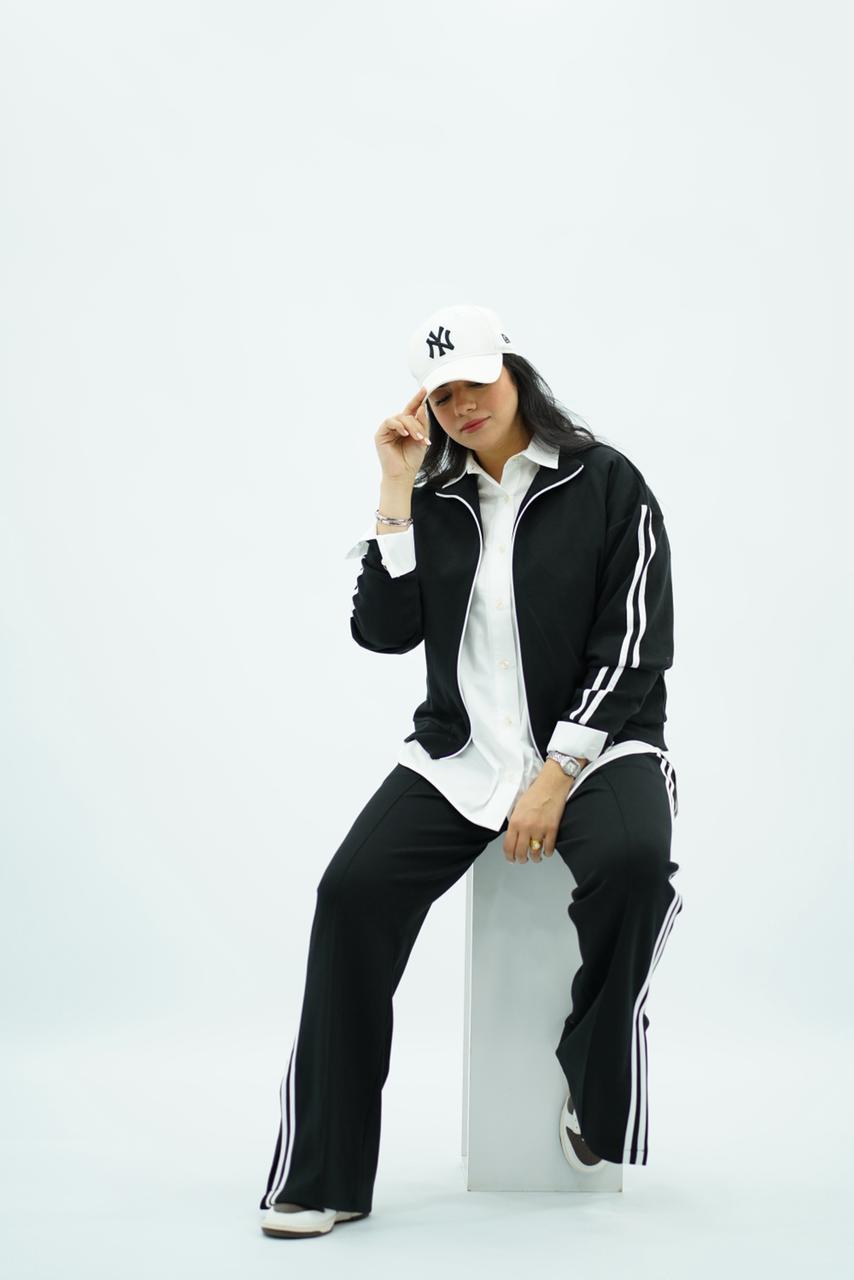 Ensemble Jogging Tendance – Confort et Style