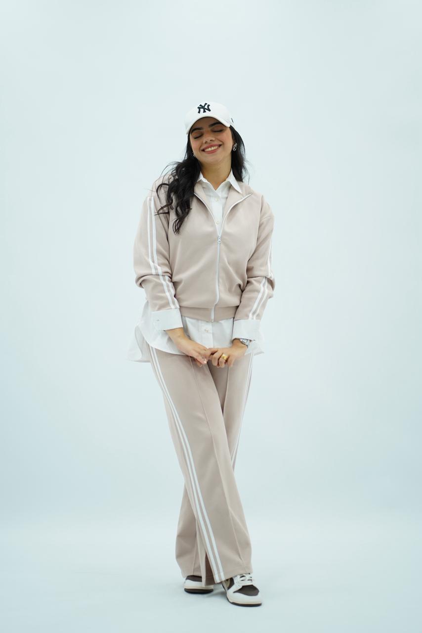 Ensemble Jogging Tendance – Confort et Style