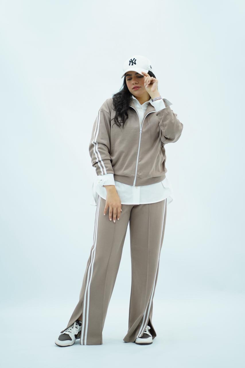 Ensemble Jogging Tendance – Confort et Style