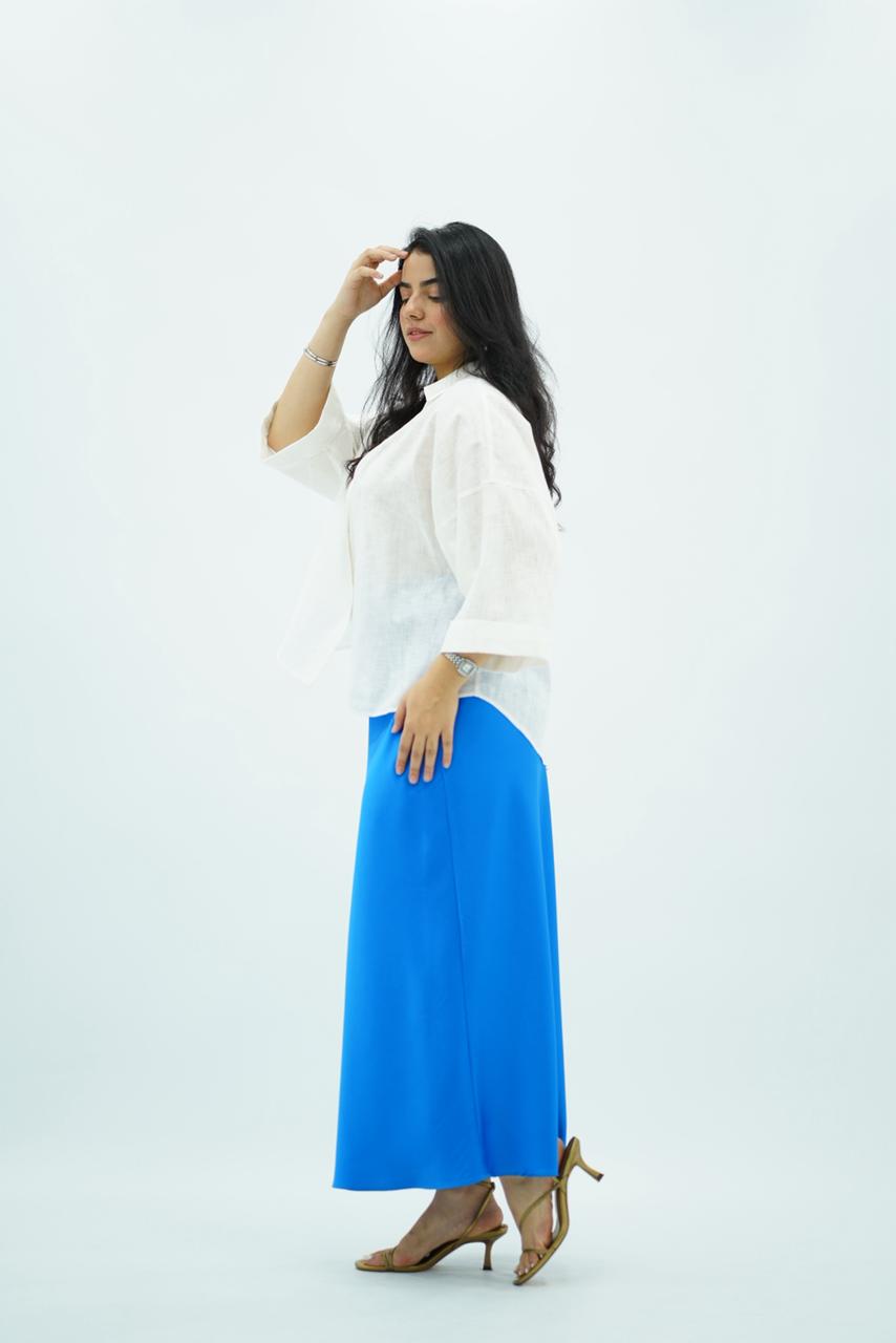 Jupe longue satinée bleu
