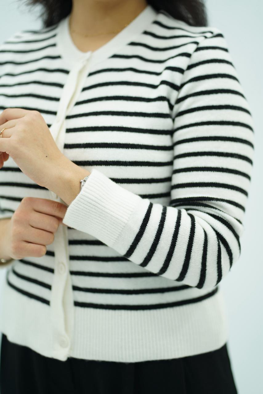 Pulls cardigans en maille rayée