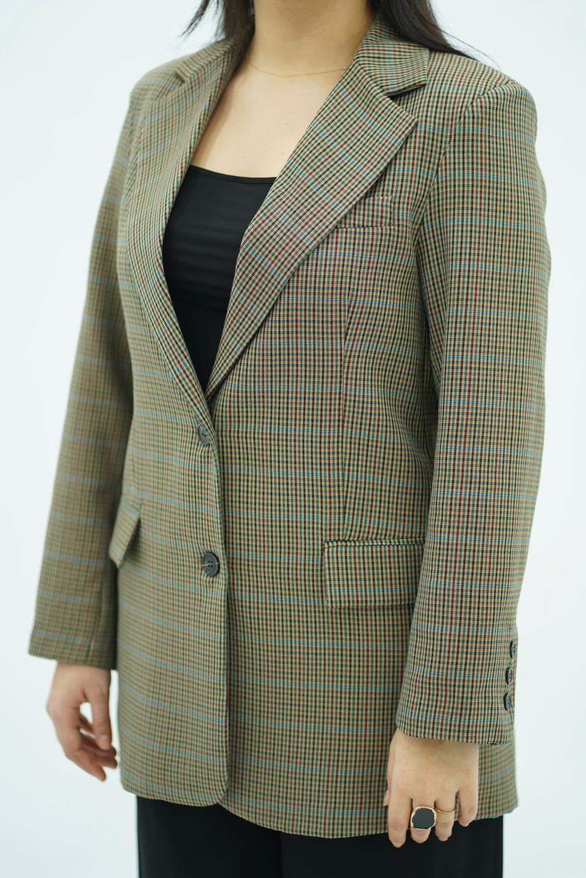 Blazer à carreaux chic – Coupe structurée et élégante