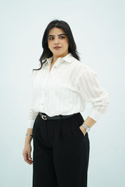 Chemise blanche fluide effet rayures