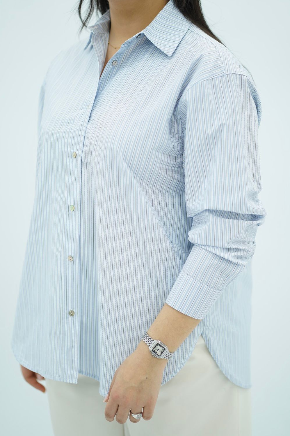 Chemise  à Rayures Fines – Bleu Ciel & Blanc