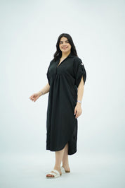 Robe Noire à Broderies Ton sur Ton