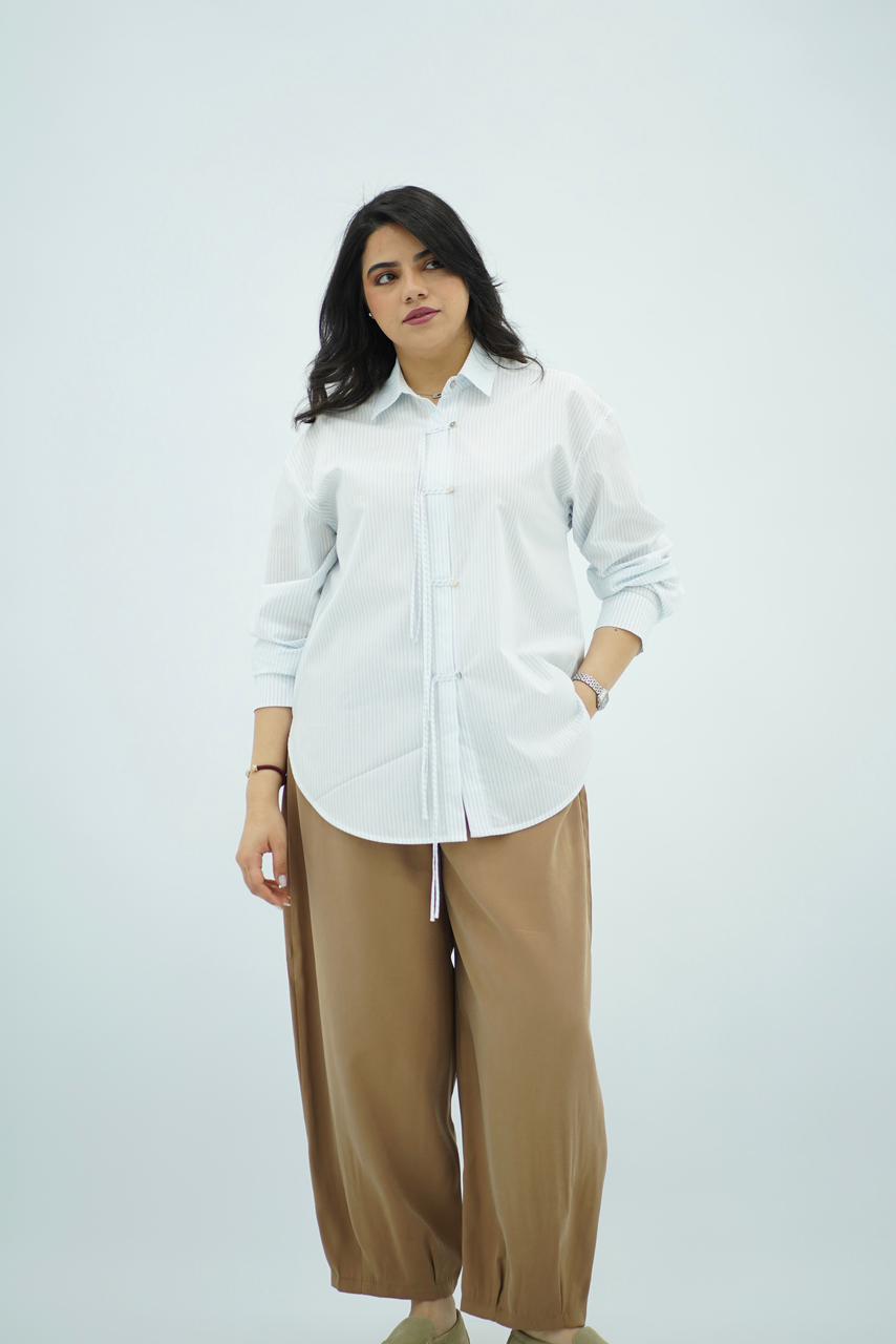 Chemise Rayée – Élégance Minimaliste