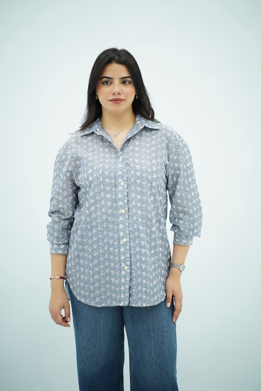 Chemise en broderie anglaise