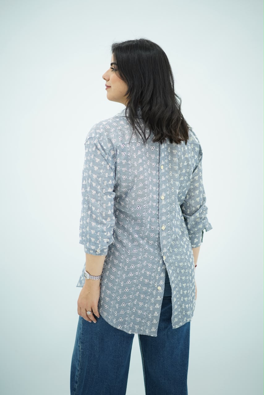 Chemise en broderie anglaise