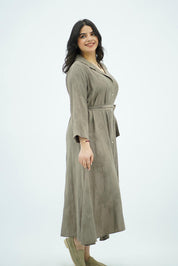 Robe-chemise Texturée en Taupe avec Ceinture