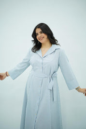 Robe-Chemise à Rayures – Bleu Ciel & Blanc