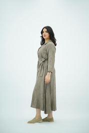 Robe-chemise Texturée en Taupe avec Ceinture