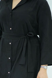 Robe-Chemise Texturée – Noir Intemporel