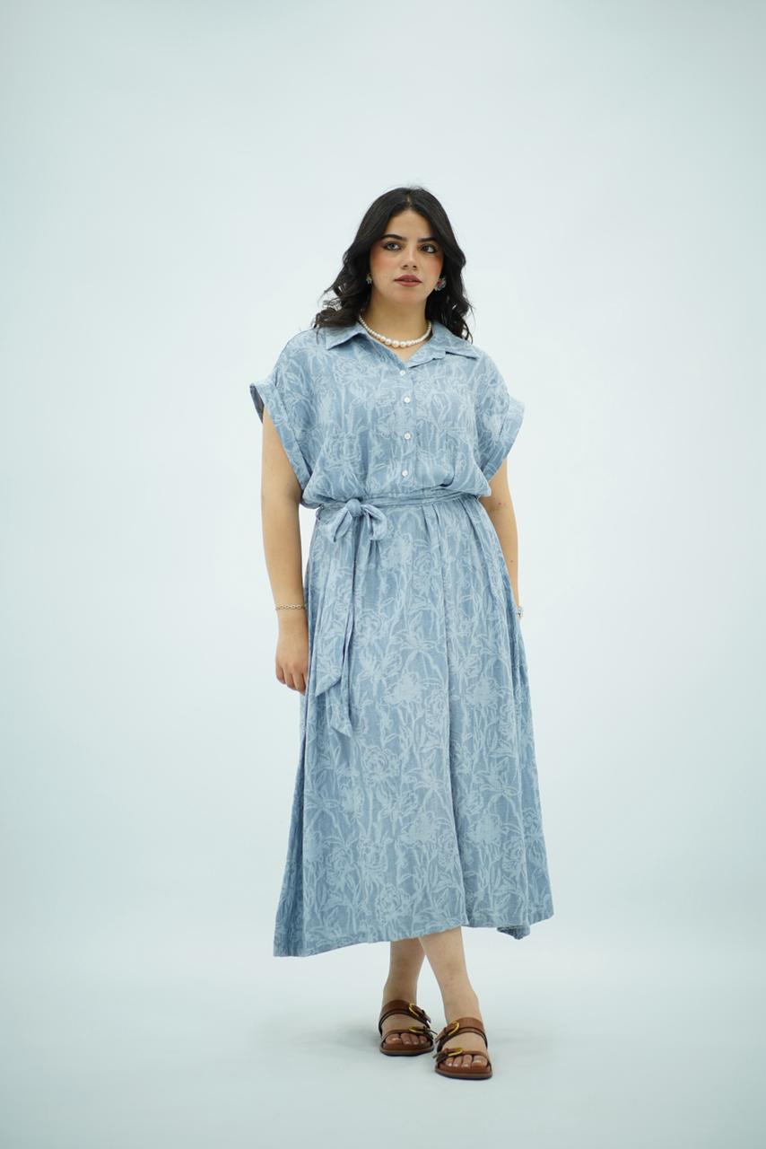 Robe longue imprimée bleu ciel