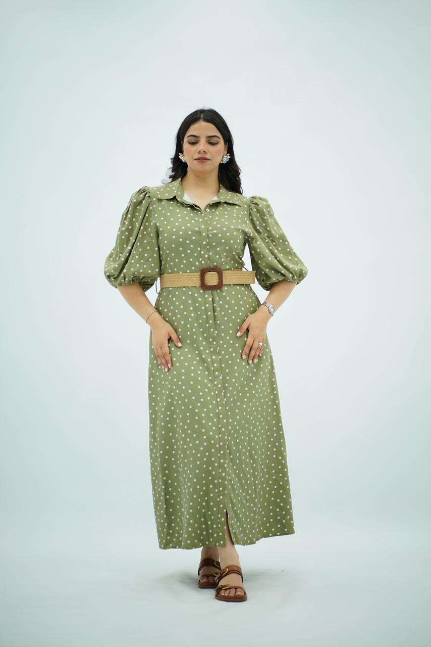 Robe longue kaki à pois avec ceinture