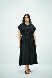 Robe longue noir ceinturée en crepe