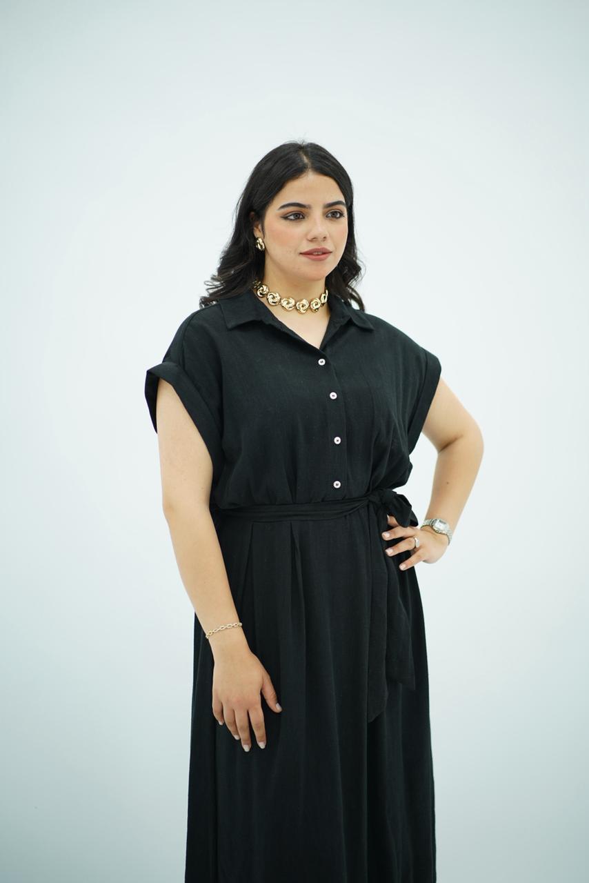 Robe longue  noir ceinturée