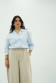 Chemise Croisée à Rayures et Poches Cargo