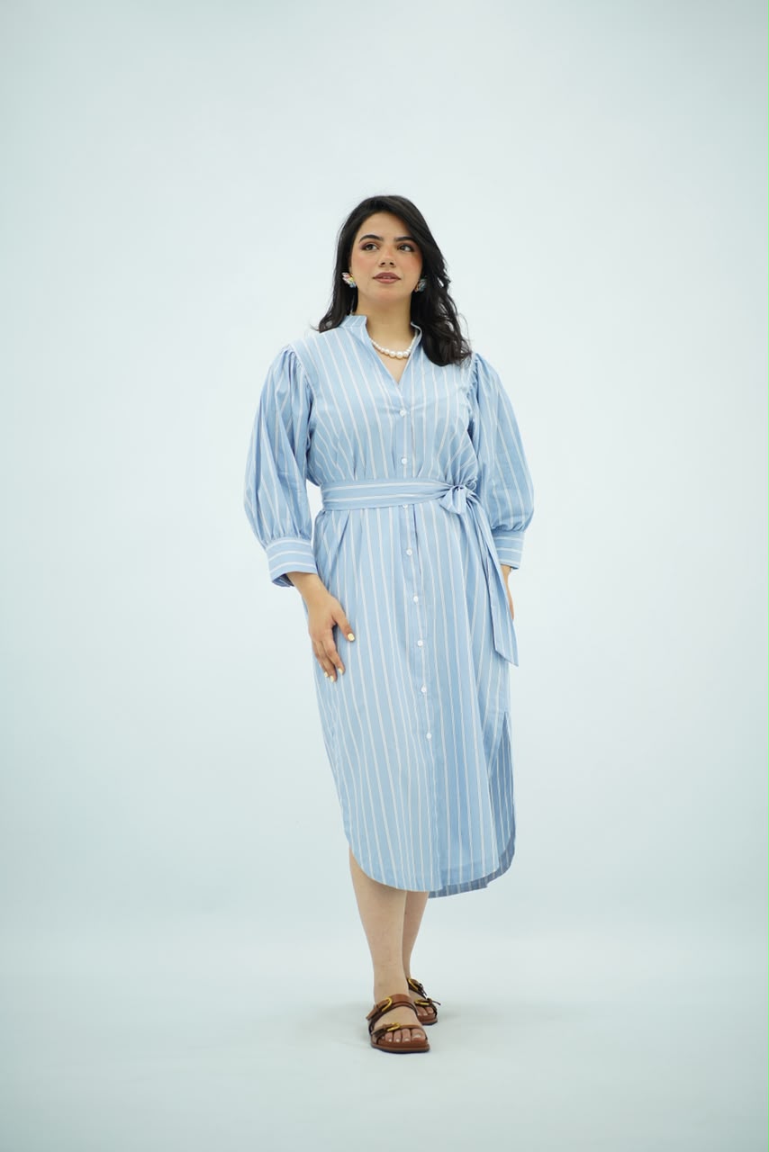 Robe Chemise Rayée – Élégance Intemporelle