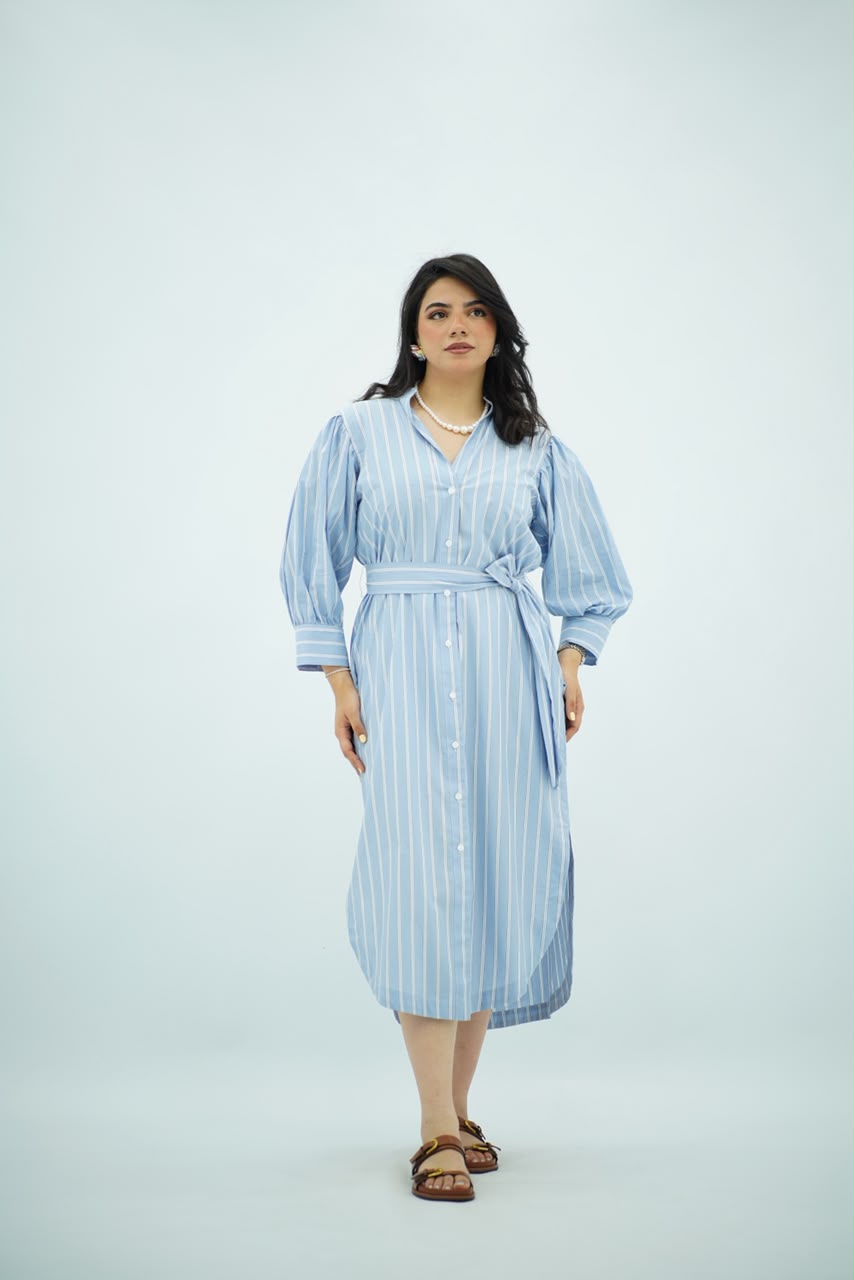 Robe Chemise Rayée – Élégance Intemporelle