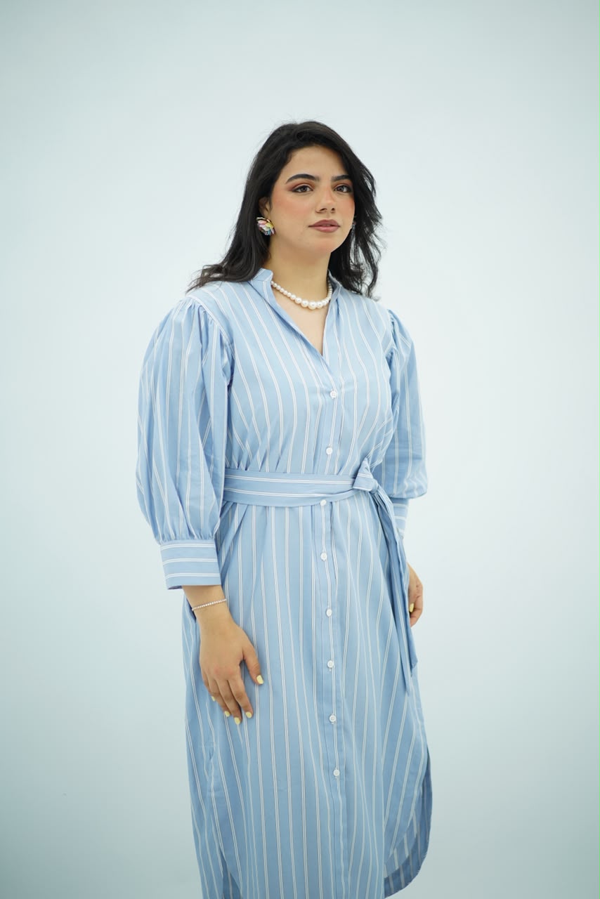 Robe Chemise Rayée – Élégance Intemporelle