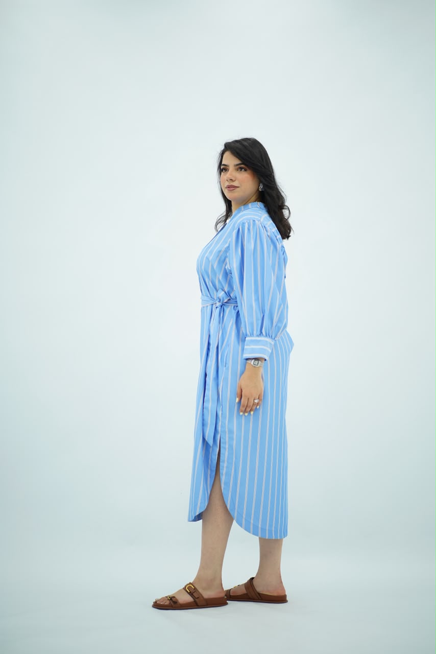 Robe à Manches Bouffantes