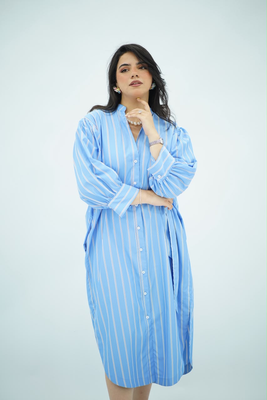 Robe à Manches Bouffantes