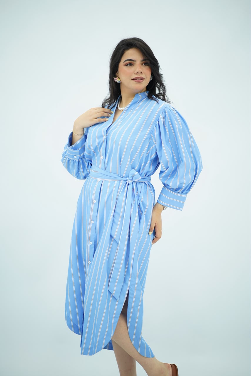 Robe à Manches Bouffantes