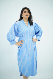 Robe à Manches Bouffantes