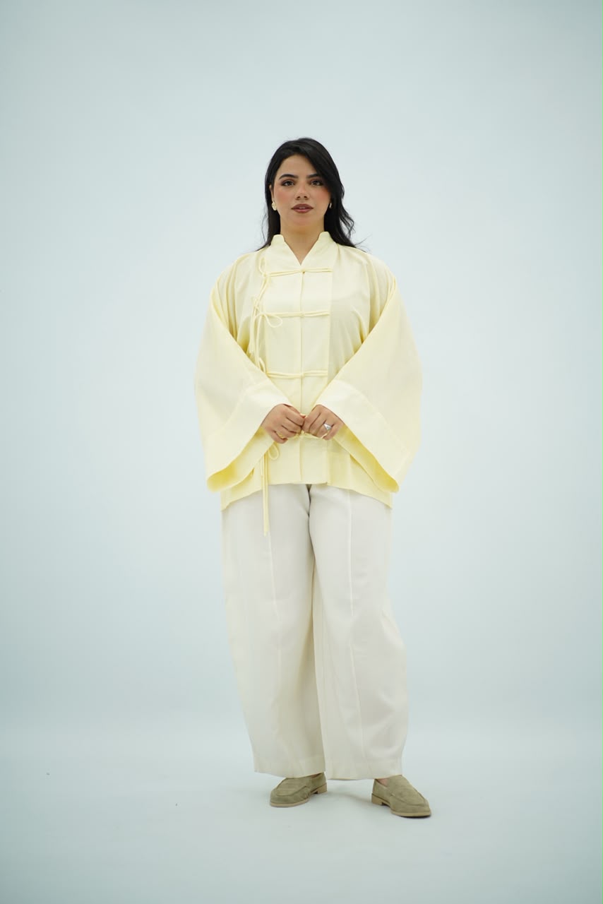 Chemise Kimono Fluide à Fermeture Nouée – Jaune Pastel