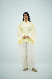 Chemise Kimono Fluide à Fermeture Nouée – Jaune Pastel