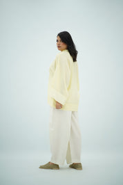 Chemise Kimono Fluide à Fermeture Nouée – Jaune Pastel