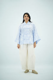 Chemise Kimono Jacquard à Fermeture Nouée – Bleu Ciel
