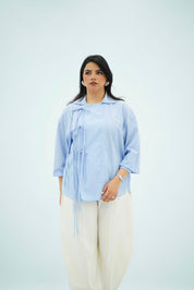Chemise Rayée à Nouer – Chic & Raffinée