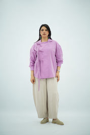 Chemise Rayée à Liens à nouer  – Élégance Moderne