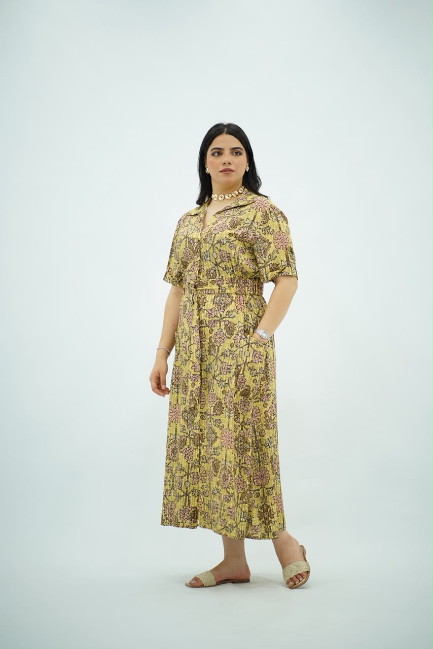 Robe Longue Imprimée Élégance