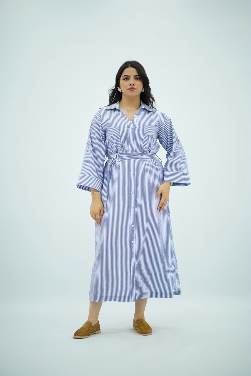 Robe Bleu ciel rayé blanc Ceinturée