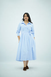 Robe Bleu ciel Ceinturée En Popeline