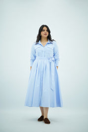 Robe Bleu ciel Ceinturée En Popeline