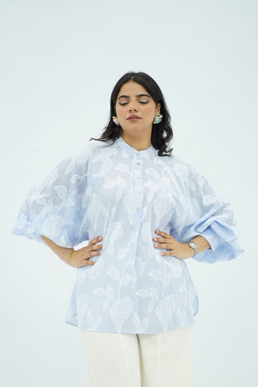 Chemise Oversize Bleu Ciel à Motif Floral